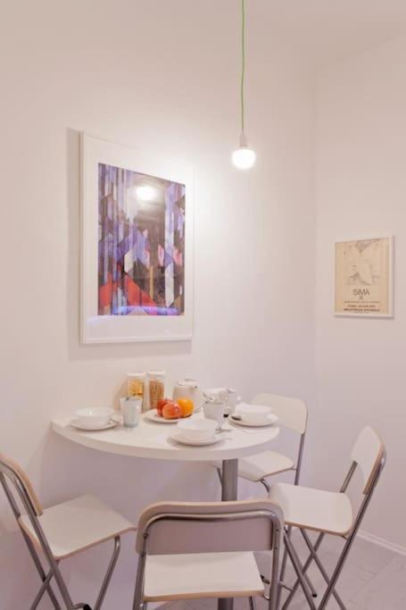 Prague Center Apartment With Fireplace Экстерьер фото